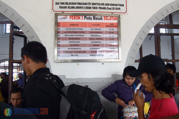 KAI: Tiket Liburan Imlek dari Jakarta Habis Terjual