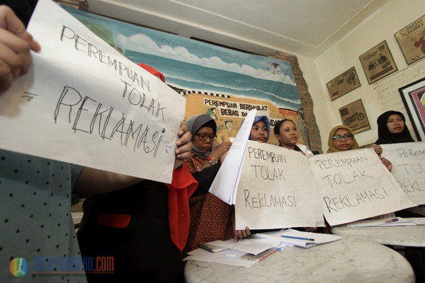 Kaum Perempuan Deklarasikan Gerakan Tolak Reklamasi di Indonesia