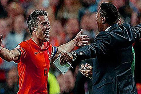 Kualifikasi Piala Dunia Zona Eropa: Van Persie Cemerlang, Bantu Belanda Bantai Hongaria