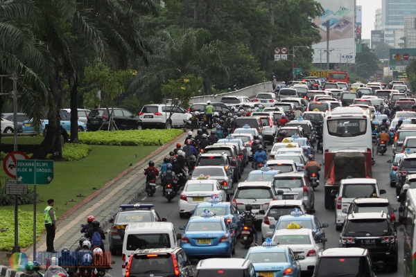 Pemprov DKI Jakarta Kaji Sistem Ganjil-Genap pada Kendaraan