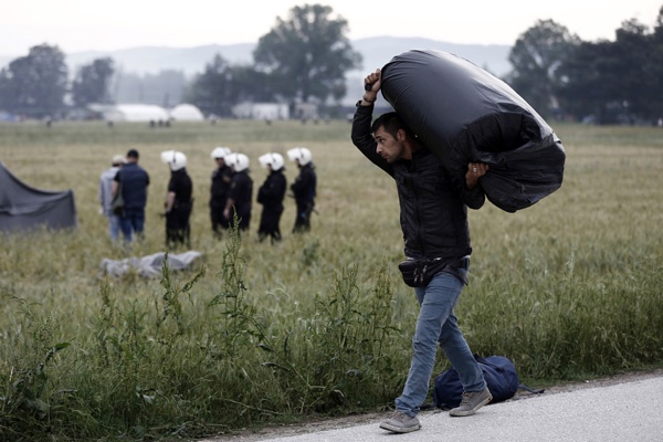 Hungaria Perketat Pagar Antiimigran di Perbatasan Serbia