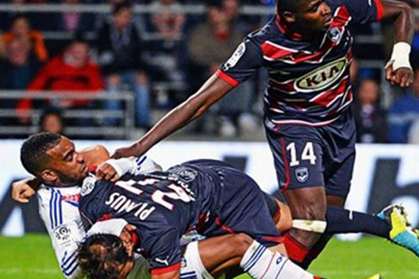 Olympique Lyonnais Masih Tersendat Raih Kemenangan, Ditahan Bordeaux
