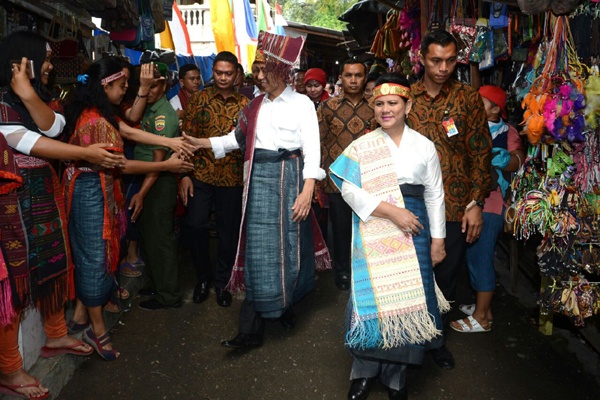 Presiden Jokowi Dukung Pembangunan Infrastruktur di Samosir