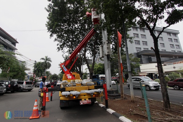 Perawatan Fasilitas Publik Lampu Jalanan di Jakarta Pusat