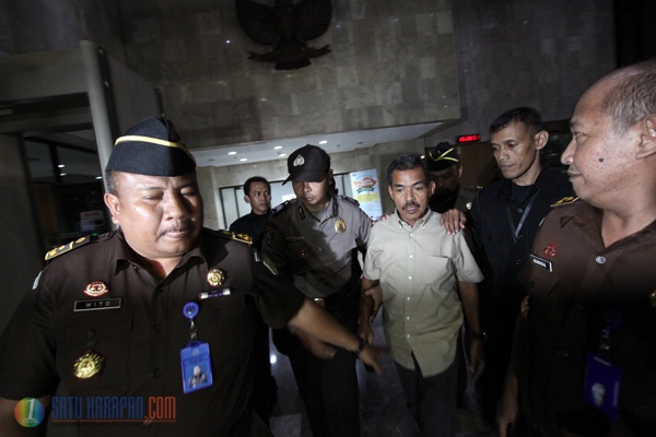 Ekspresi Jaksa Farizal Setelah Diperiksa KPK 6 Jam