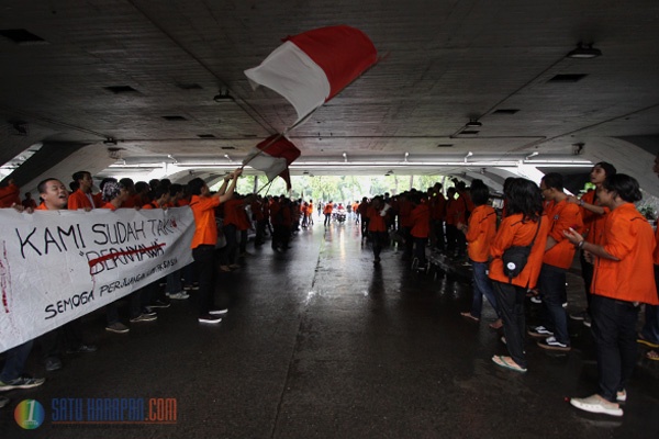 Mahasiswa Institut Teknologi Indonesia Gelar Peringatan Semanggi I