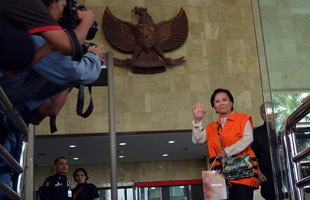 Dirut PT Indoguna Utama, Maria Elisabeth Liman Tandatangani Perpanjangan Masa Tahanan di KPK