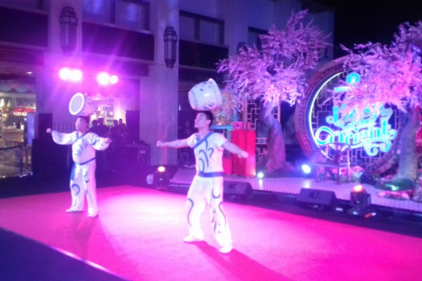 Grand Indonesia Suguhkan Pertunjukan Internasional Rayakan Imlek