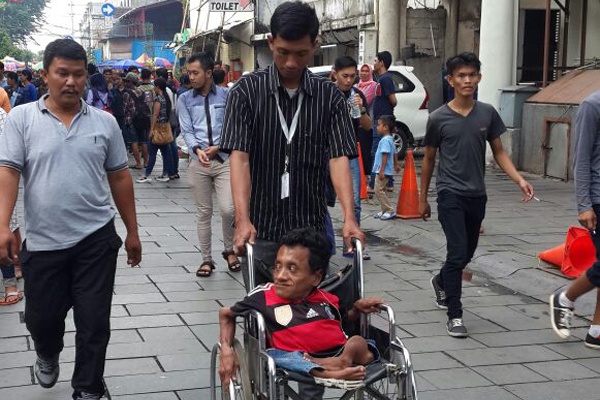 Sudinsos Jakarta  Barat Jangkau Pengemis Disabilitas Satu 