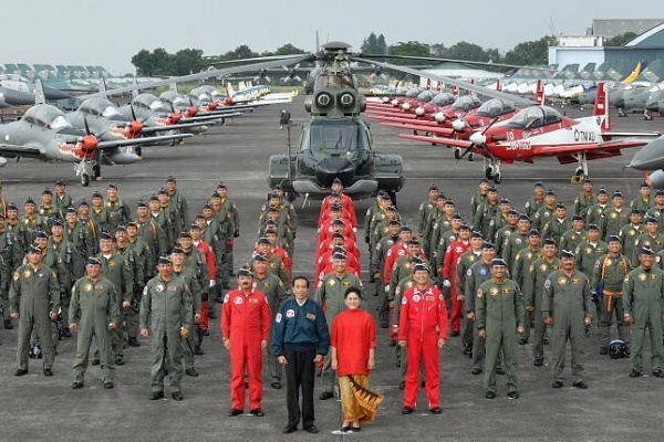 Presiden Jokowi Apresiasi Jajaran TNI AU