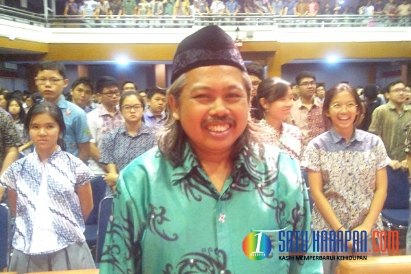 Gus Imam Beri Kuliah Umum di SMAK 1 Penabur Jakarta