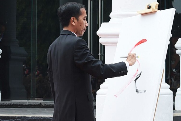 Jokowi Resmikan Pameran Karya Seni Istana Kepresidenan
