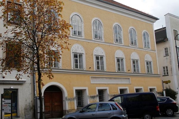 Rumah Kelahiran Hitler Bakal Diubah Menjadi Kantor Polisi
