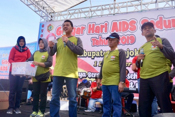 Peringatan Bahaya HIV/AIDS