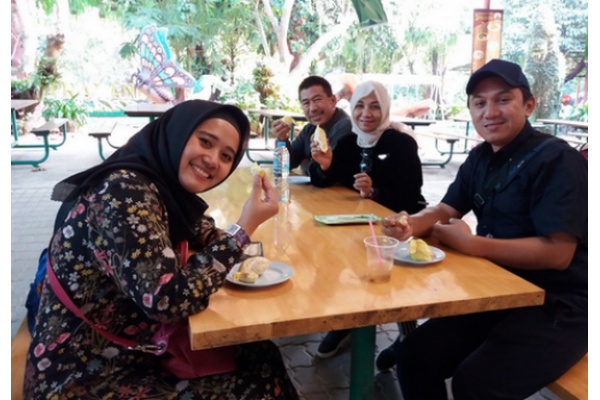 Tur ke Bangkok: Tak Afdol Jika Tak Mencicip Durian 