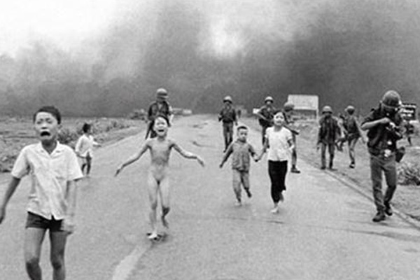 Bocah Vietnam Korban Senjata Kimia Kini Duta Perdamaian