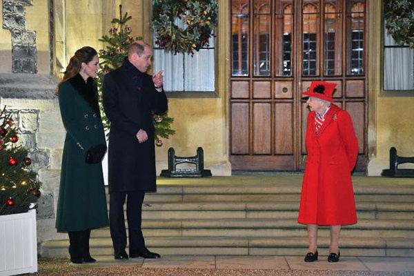Ratu Inggris Rayakan Natal Terhalang Pembatasan COVID-19