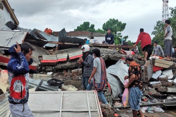 Gempa Sulbar: 1.150 Rumah Rusak, 81 Meninggal