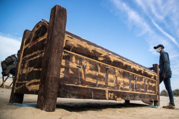 Mesir Temukan Peninggalan Arkeologi di Pemakaman Berusia 3.000 Tahun