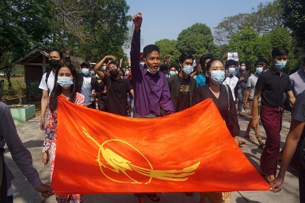 Pembangkangan Sipil Menentang Kudeta Militer di Myanmar