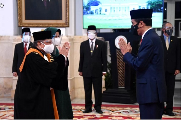 Presiden Lantik Gubernur Kalimantan Utara dan Sulawesi Utara