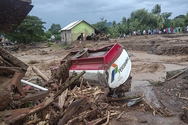 Di Indonesia dan Timor Leste, 157 Tewas Akibat Siklon Tropis Seroja