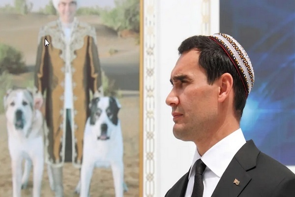 Turkmenistan Hormati Anjing dan Kuda dengan Menjadikan Hari Libur