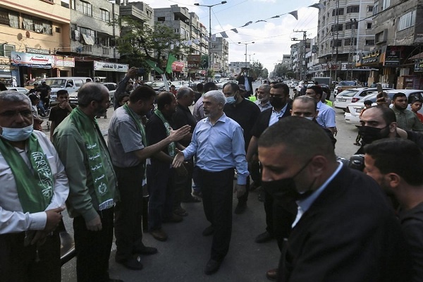 Pemimpin Hamas Tampil dalam Parade Militer di Gaza