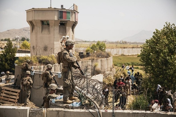 Taliban Sebut Tak Halangi Warga Meninggalkan Afghansitan